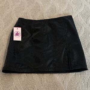 NWT Juicy Couture snake Textured Black Mini Skirt